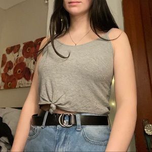 ✨cropped knotted forever 21 tank✨